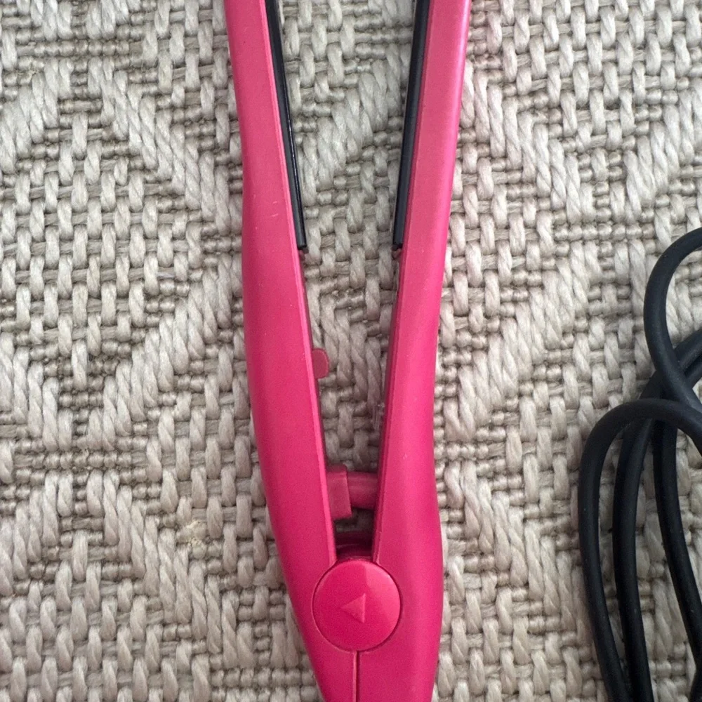 NuMe original curling wand 1” and mini flat iron